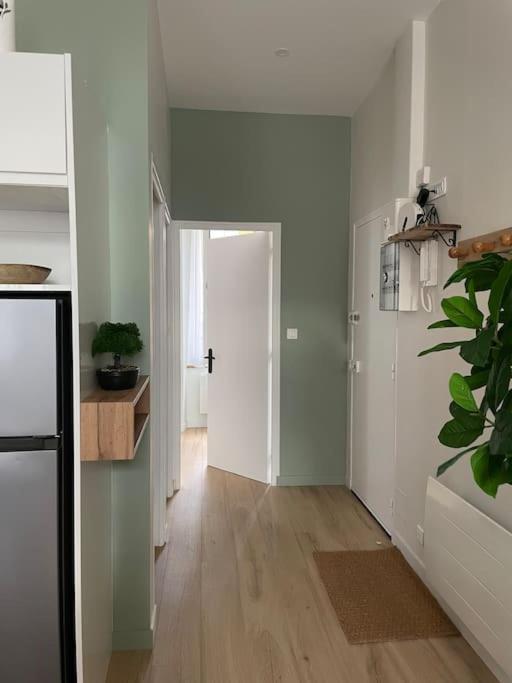 Joli Appartement Avec Parking - Proche Centre Ville Chartres Esterno foto